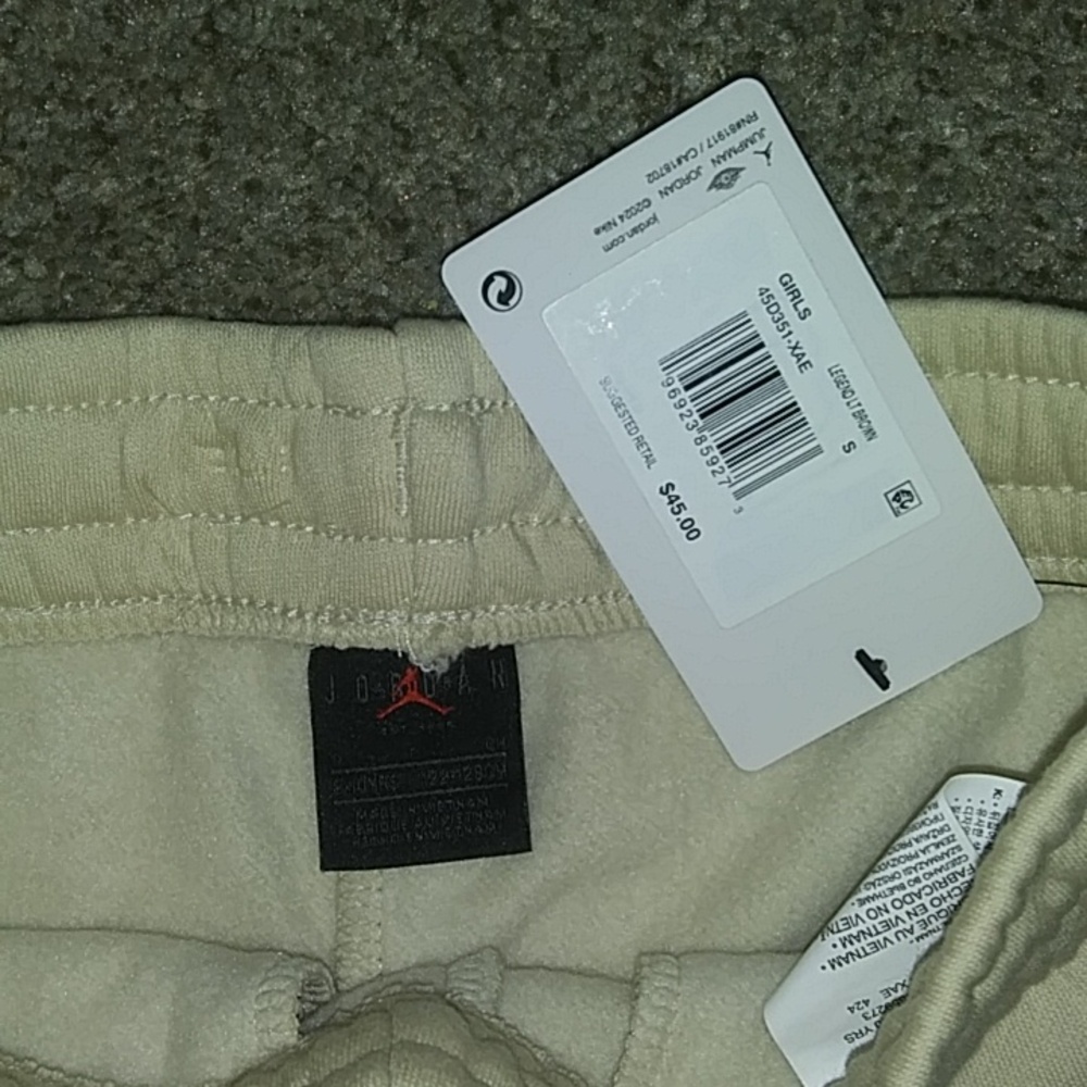 🔥Jordan sweatpants 🔥 - Picture 3 of 3